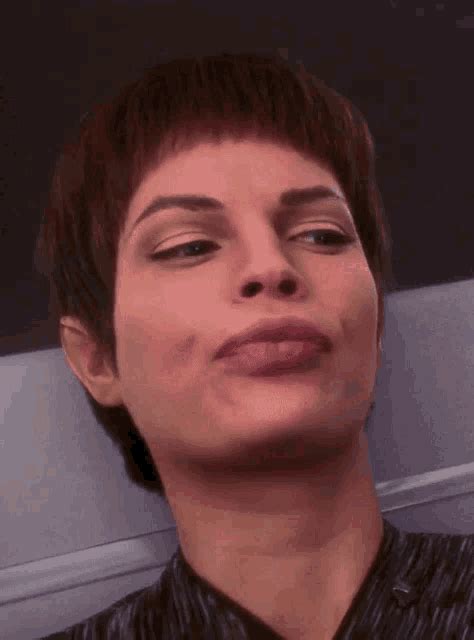 jolene blalock gif|GIF jolene blalock star trek enterprise